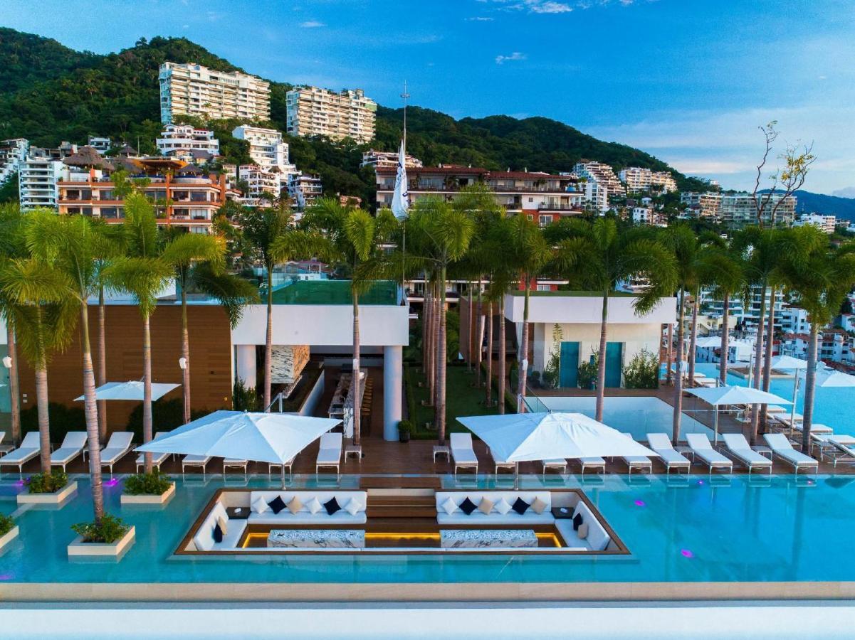 Pier 57 - 410 Amazing 2 Bedroom Condo Romantic Zone プエルトバラータ エクステリア 写真